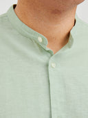 Jack & Jones camicia misto lino collo coreana manica lunga taglie forti uomo colore menta 12270008